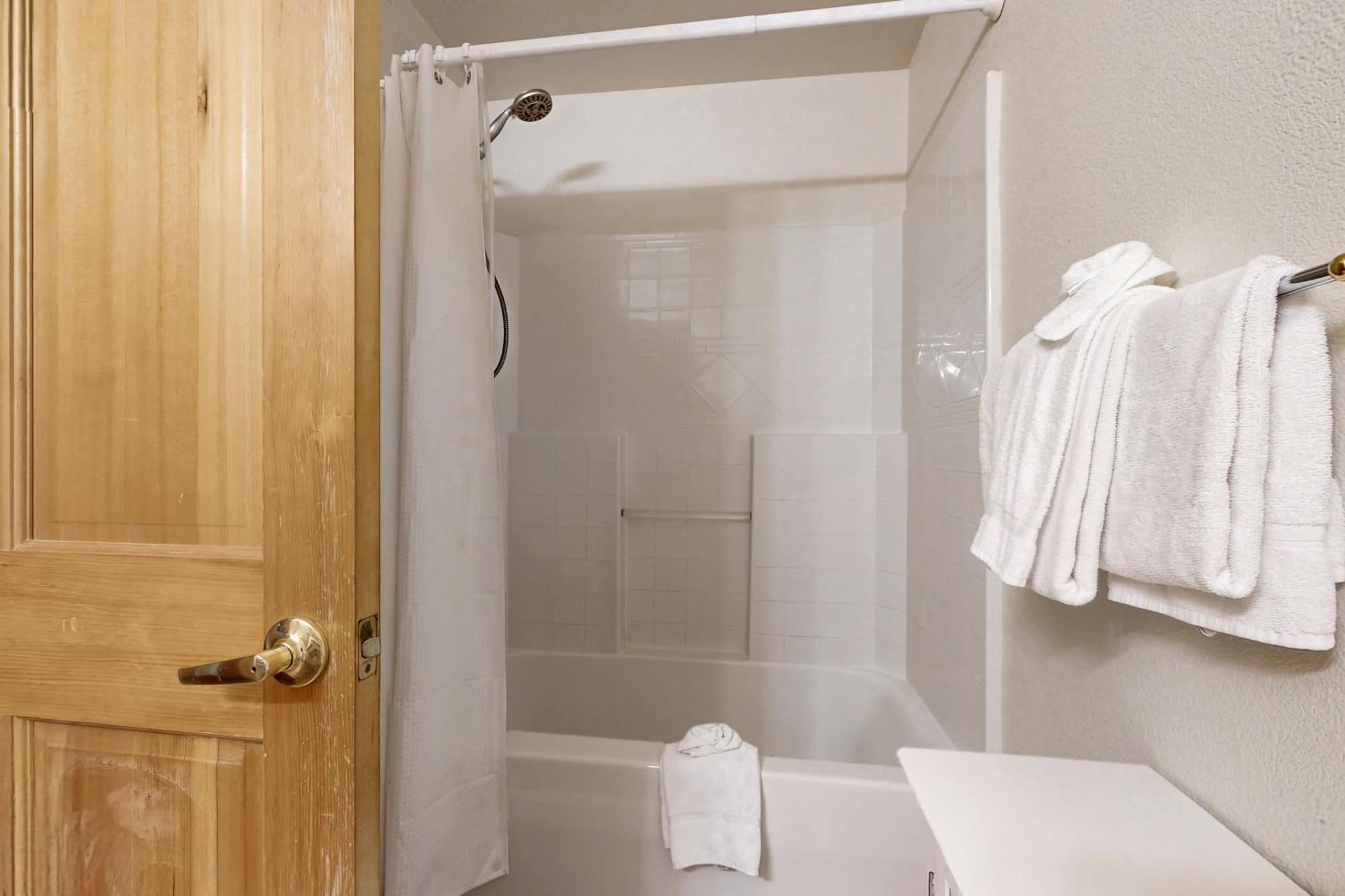Gateway Apartment Keystone Phòng bức ảnh
